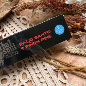 Palo Santo & Piñon Pine